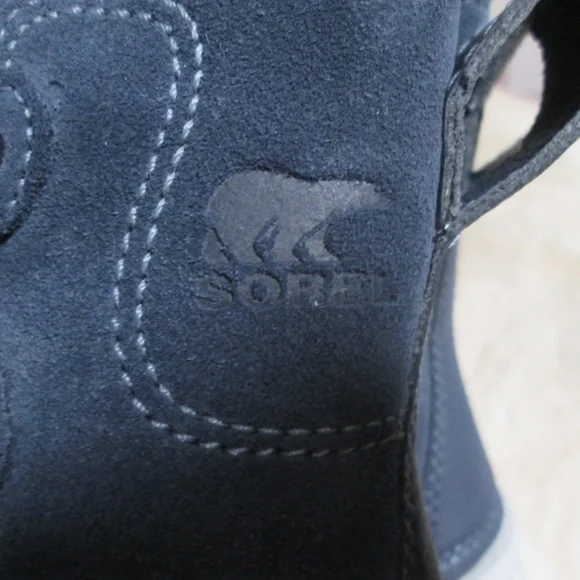new SOREL EXPLORER girls Navy Blue LACE INDIA winter boots Sz 9